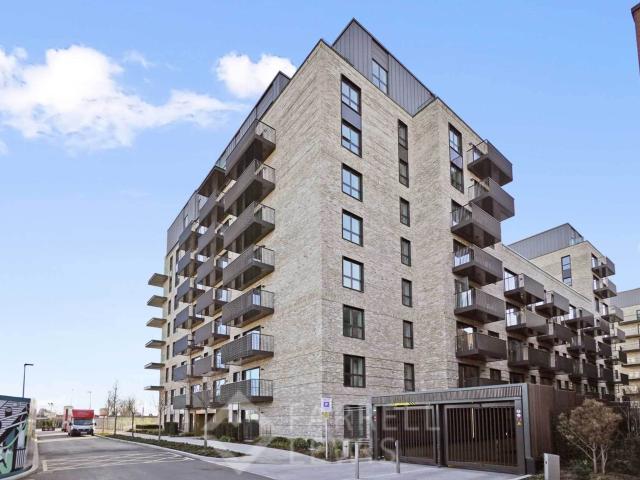 Studio for rent in London Borough of Ealing, Greater London