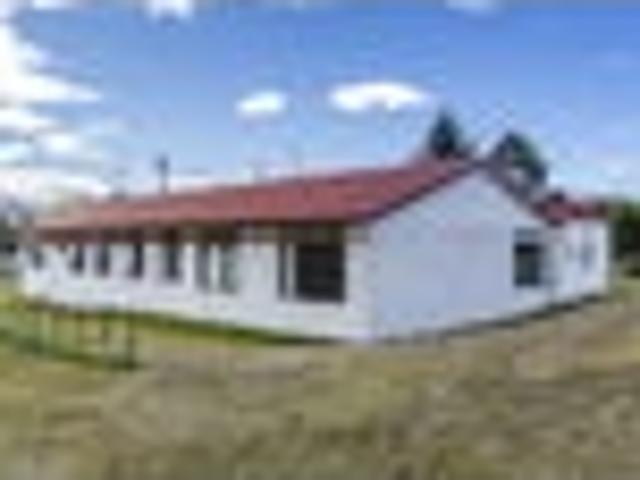 House for sale in Otakou