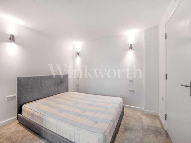 Apartment for rent in Golders Green, Isle Of Man