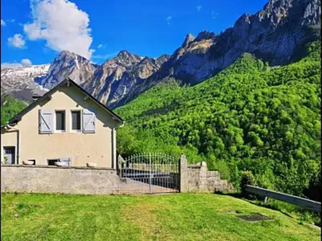 Maison location à Oloron-Sainte-Marie, Accous
