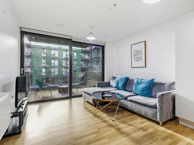 House for rent in Nine Elms, Greater London