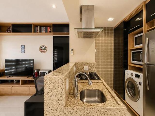 Apartamento venda em Região Geográfica Imediata do Distrito Federal, Região Integrada de Desenvolvimento do Distrito Federal e Entorno