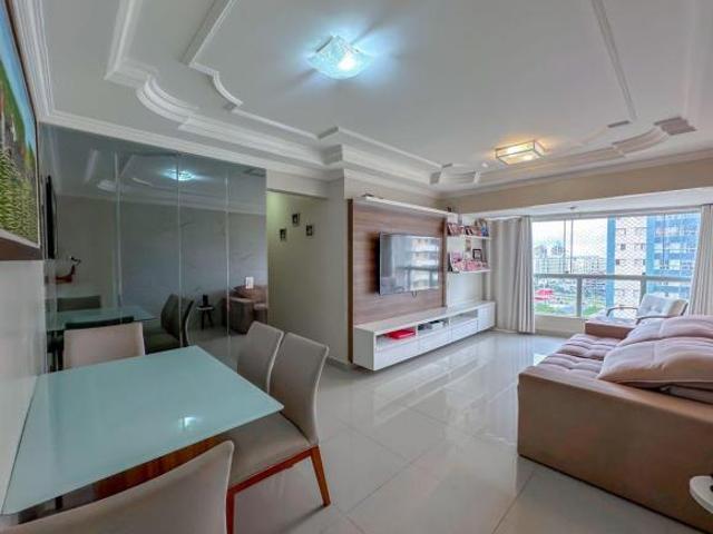 Apartamento venda em Região Geográfica Imediata do Distrito Federal, Região Integrada de Desenvolvimento do Distrito Federal e Entorno