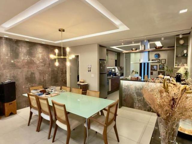 Casa venda em SQN 310, Plano Piloto