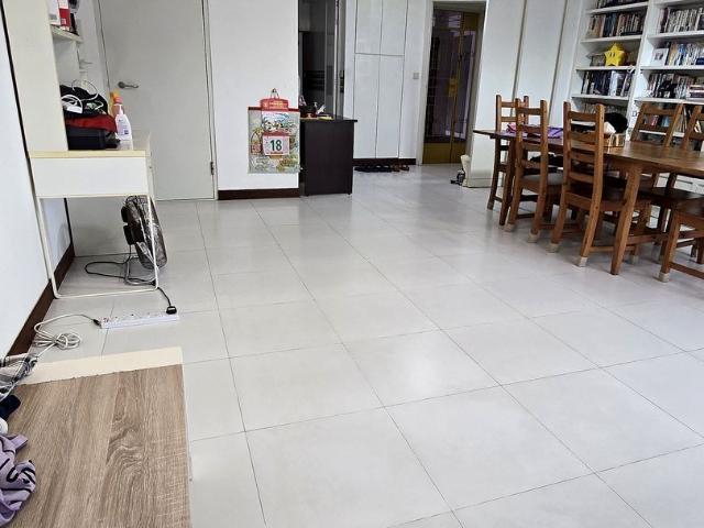 HDB House for sale in Jurong