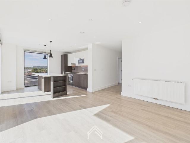 Apartment for rent in Holywell Estate, Watford