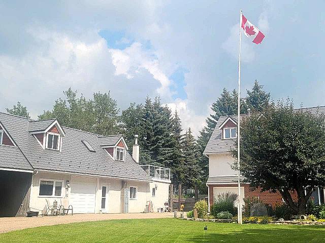 House for sale in Red Deer, Alberta