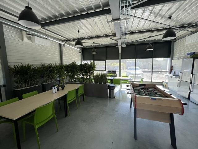 Bureau vente à Loriol-sur-drôme, Champgrand Ouest