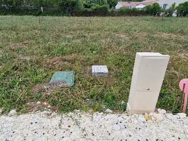 Maison vente à Saintes, Médis