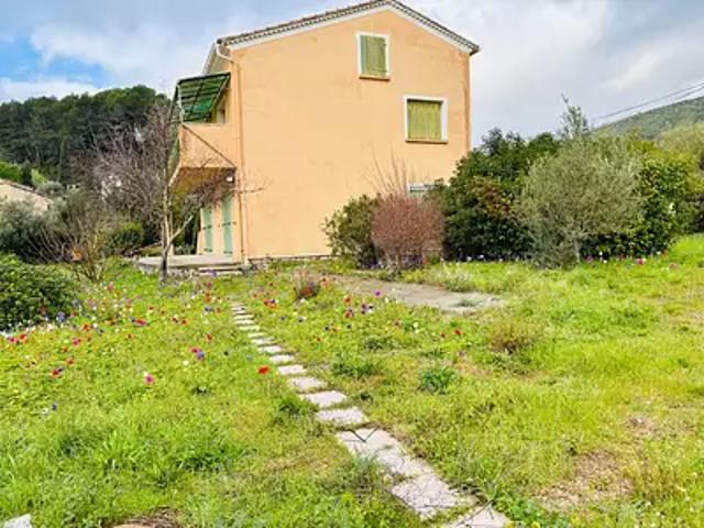 Maison vente à Arrondissement de Toulon, Solliès-pont