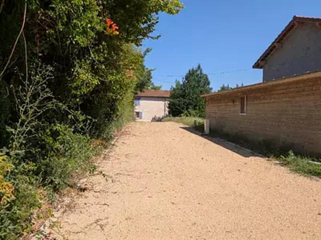 Maison vente à Bourg-en-Bresse, Tramoyes
