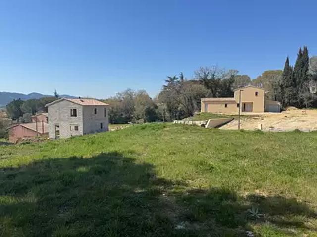 Terrain vente à Apt, Cadenet