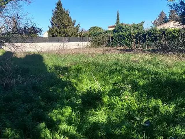 Terrain vente à Nîmes, Castillon-du-gard