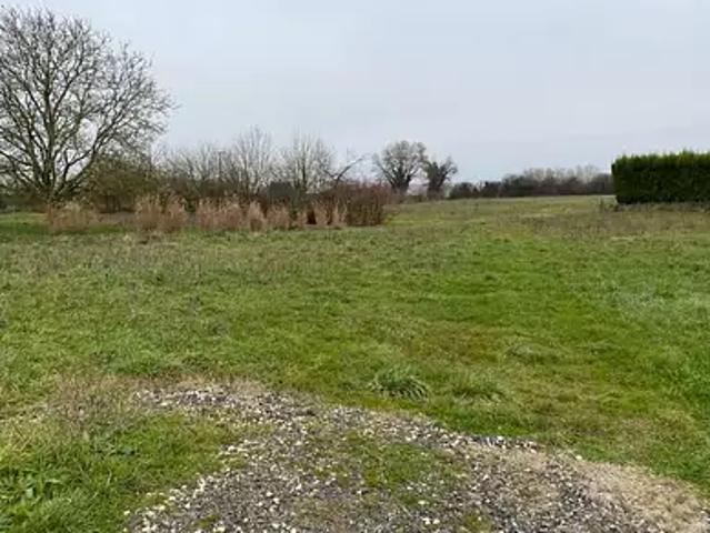 Terrain vente à Prés de la Giole, Champagne