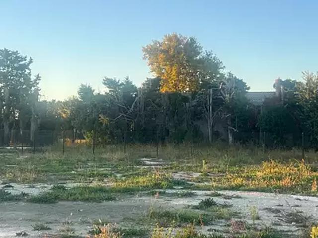Terrain vente à Arles, La Salle Les Alpes