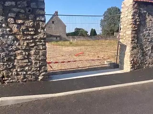 Terrain vente à Évry, Courances