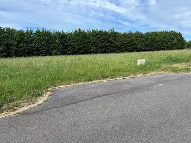 Terrain vente à Château-Gontier, Craon