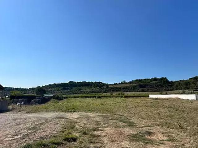 Terrain vente à Béziers, Félines-minervois