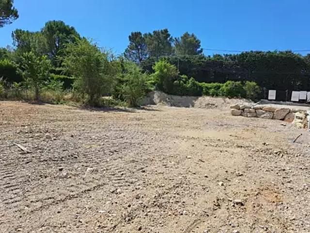 Terrain vente à Aix-en-Provence, Fuveau