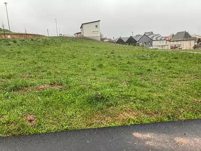 Terrain vente à Aurillac, Lafeuillade-en-vézie