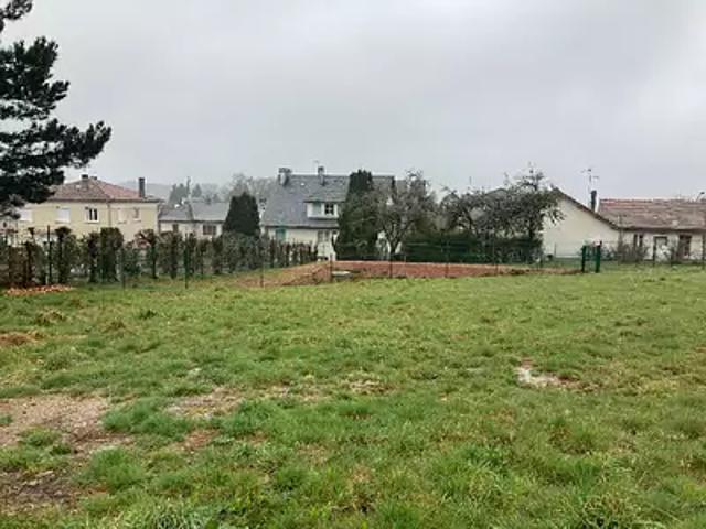 Terrain vente à Aurillac, Lafeuillade-en-vézie