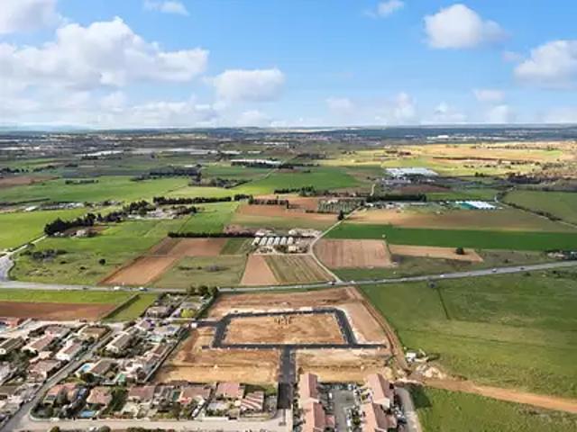 Terrain vente à Nîmes, Le Cailar