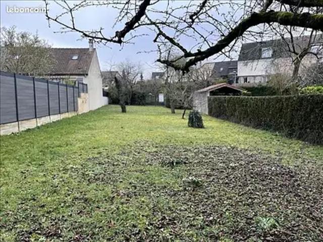 Terrain vente à Sarcelles, Le Thillay