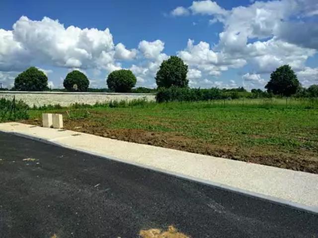 Terrain vente à Créteil, Mandres-les-roses