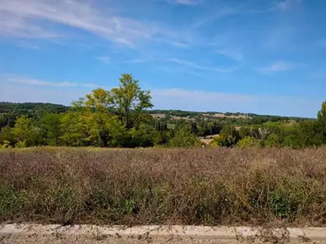 Terrain vente à Monclar-de-Quercy, Tarn-et-Garonne