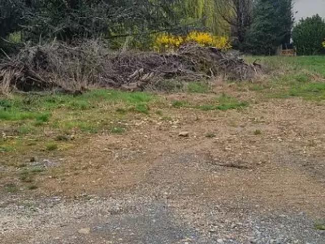 Terrain vente à Bourg-en-Bresse, Montmerle-sur-saône