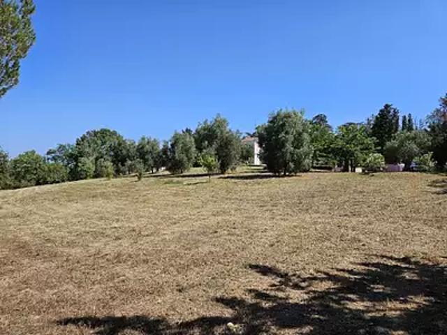 Terrain vente à Roquebrune-sur-Argens, Var