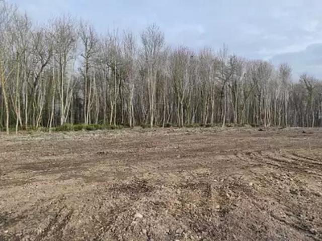 Terrain vente à Les Andelys, Saint-etienne-du-vauvray