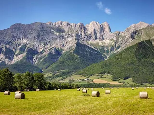 Terrain vente à Gap, Saint-jacques-en-valgodemard