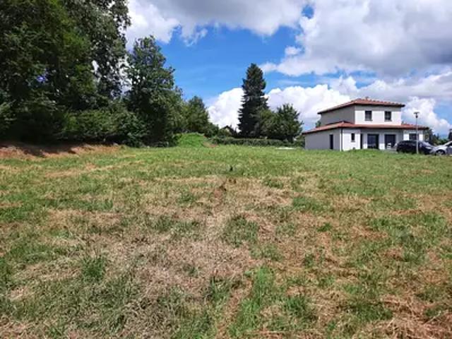 Terrain vente à Aurillac, Sansac-de-marmiesse
