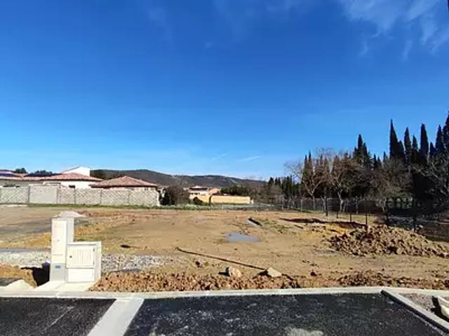 Terrain vente à Thézan-des-Corbières, Aude
