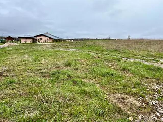 Terrain vente à Châtillon-en-Michaille, Valserhône