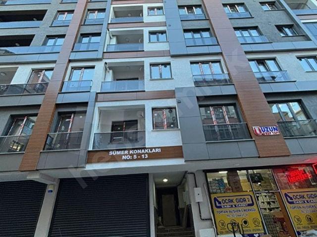 Nuripaşa Mahallesi, Zeytinburnu içerisinde satılık mülk