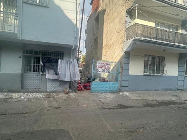 Konak, İzmir içerisinde satılık Arsa
