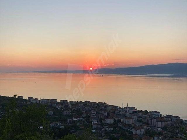 Gölcük, Kocaeli içerisinde satılık mülk