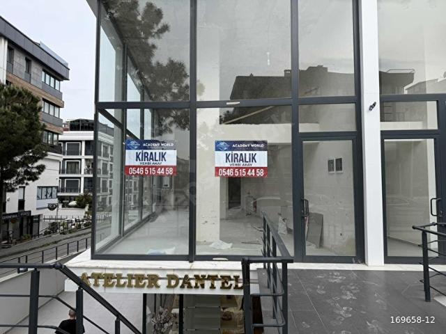Üsküdar, İstanbul içerisinde satılık Dükkan