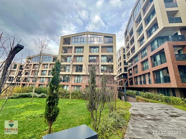 Üsküdar, İstanbul içerisinde satılık mülk