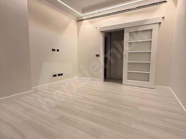 Üsküdar, İstanbul içerisinde satılık mülk