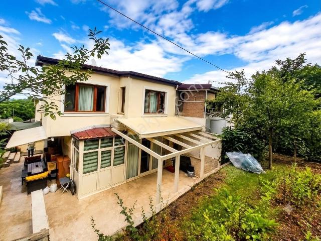 Kanlıca Mahallesi, Beykoz içerisinde satılık Villa