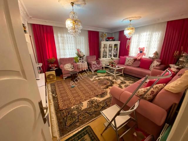 Buca, İzmir içerisinde satılık mülk