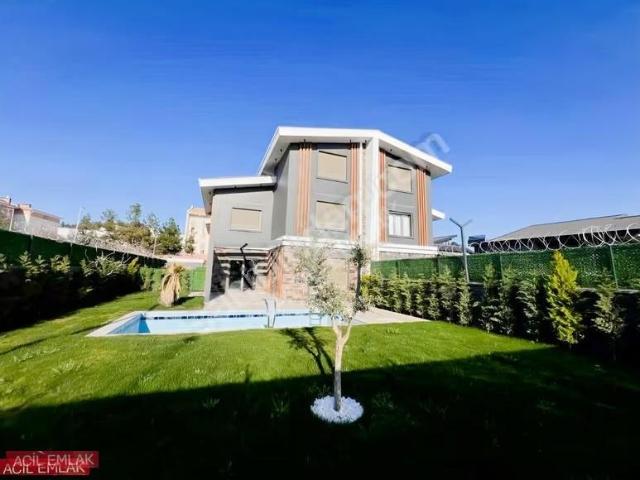 Şanliurfa içerisinde satılık Villa