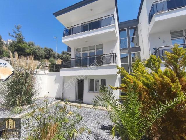 Kuşadasi, Aydin içerisinde satılık Villa