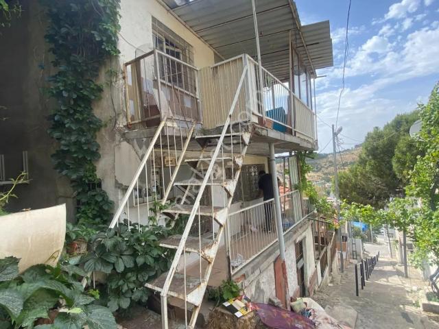 Konak, İzmir içerisinde satılık Villa