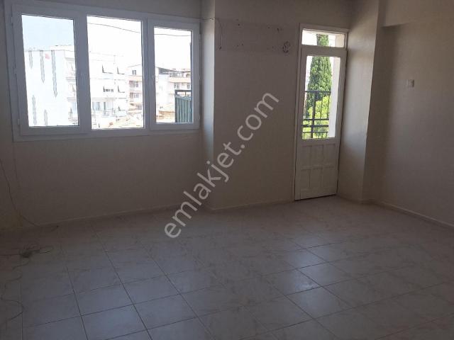 Menemen, İzmir içerisinde satılık mülk
