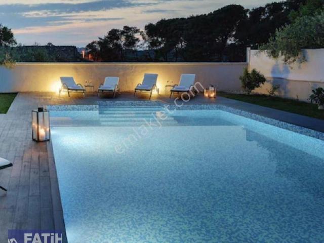 Edremit içerisinde satılık Villa