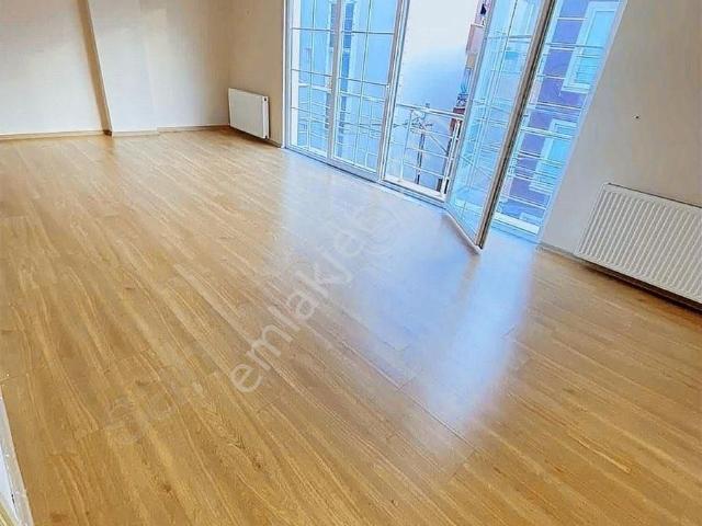 Avcilar içerisinde satılık Daire
